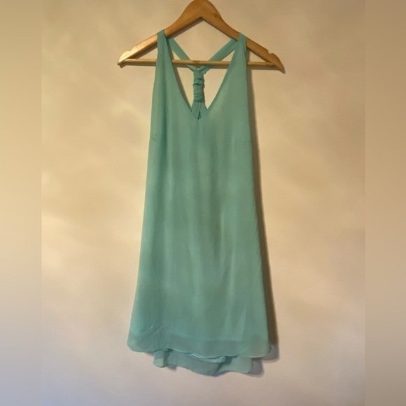 Double Zero beautiful dress size Medium - Picture 2 of 4